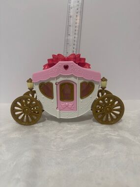 Sylvanian Families EPOCH Princess Royal Carriage 5543 Calico Critters